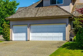 Golden Garage Door Service Sterling, MA 978-206-7948 - custom-cont-gdr-18m